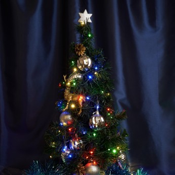 Светодиодная гирлянда FERON CL580 линейная Нить 220V мультиколор, c питанием от сети Светодиодная гирлянда FERON CL580 линейная Нить 220V мультиколор, c питанием от сети