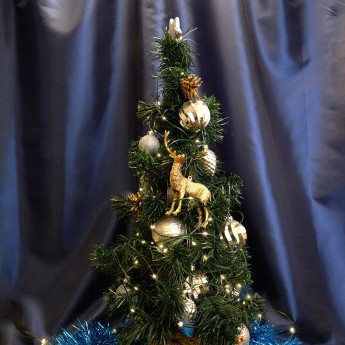 Светодиодная гирлянда FERON CL580 НИТЬ линейная 220V 2700К c питанием от сети Светодиодная гирлянда FERON CL580 НИТЬ линейная 220V 2700К c питанием от сети